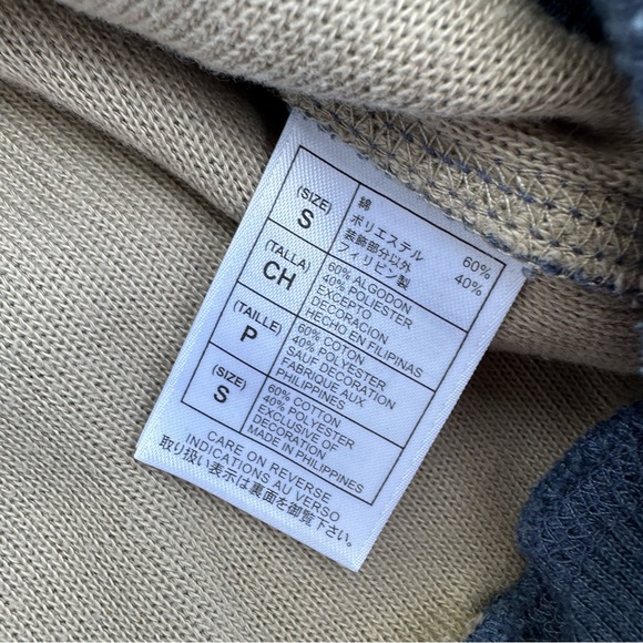 Disney Parks Sweatshirt Mens 1/2 Zip Long Sleeve Cowl Neck Stretch Blue Small - Picture 14 of 14